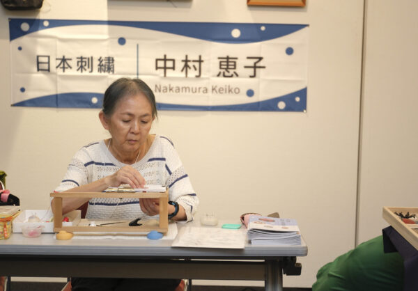 中村恵子氏（日本刺繍）